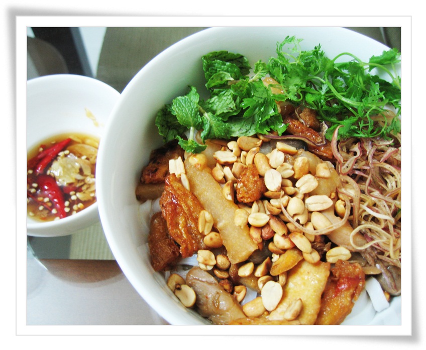 Cách nấu mì Quảng chay | Cẩm nang ẩm thực