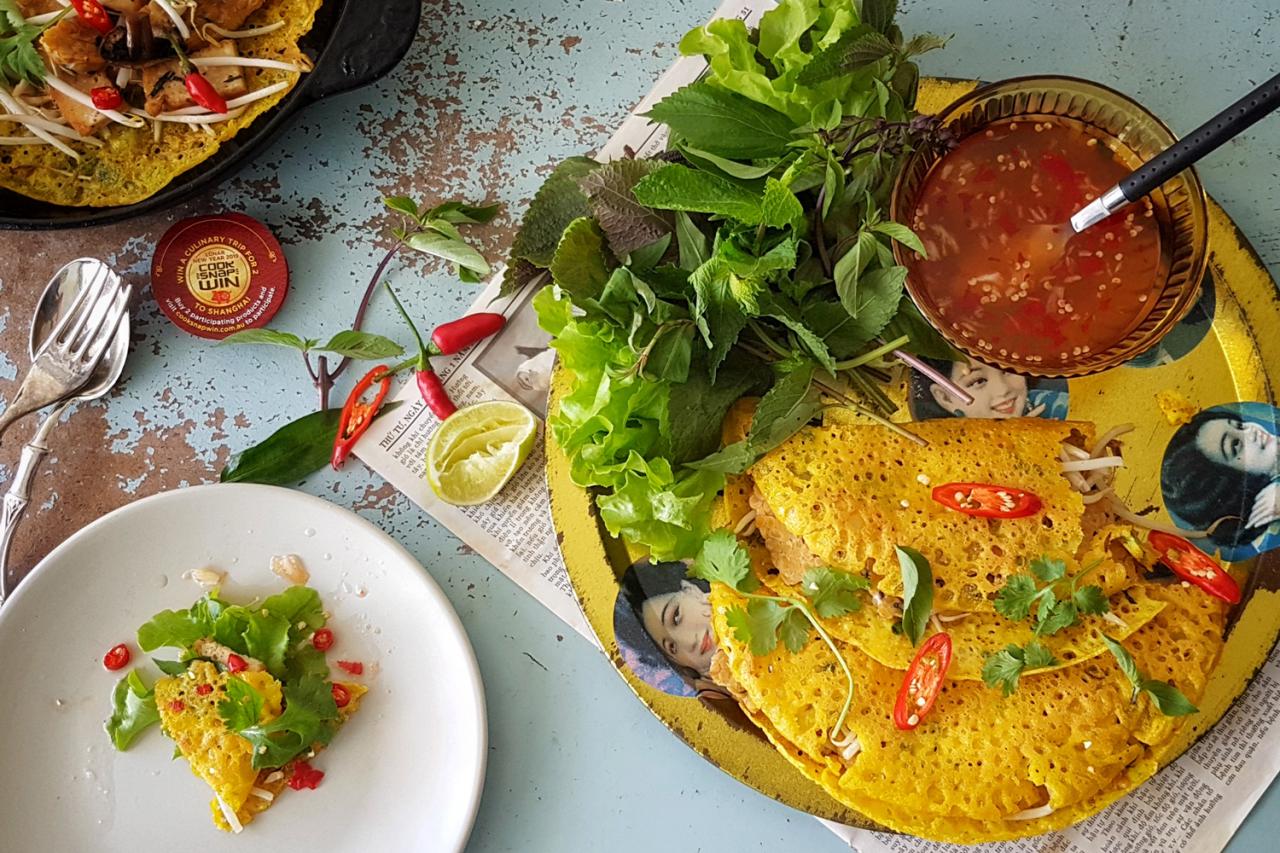 Crispy Vietnamese Vegan Crepes with Tempeh and Fried Tofu (Bánh Xèo) | Asian Inspirations